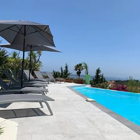 Moderne Et Spacieuse Avec Vue Panoramique