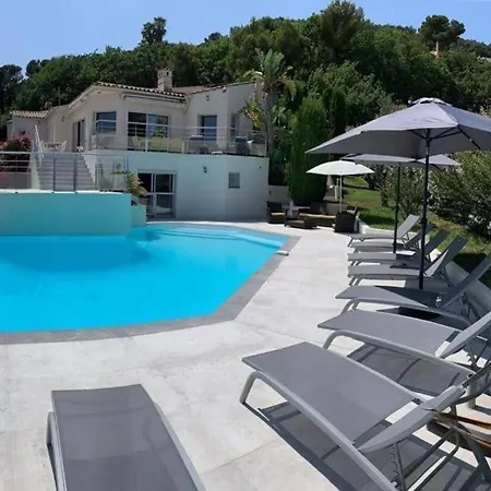 Moderne Et Spacieuse Avec Vue Panoramique *