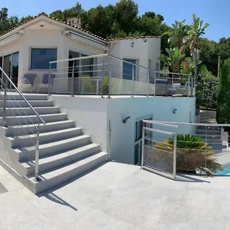 Moderne Et Spacieuse Avec Vue Panoramique